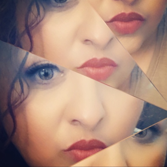 Meet your Posher, Huma - Picture 2 of 4